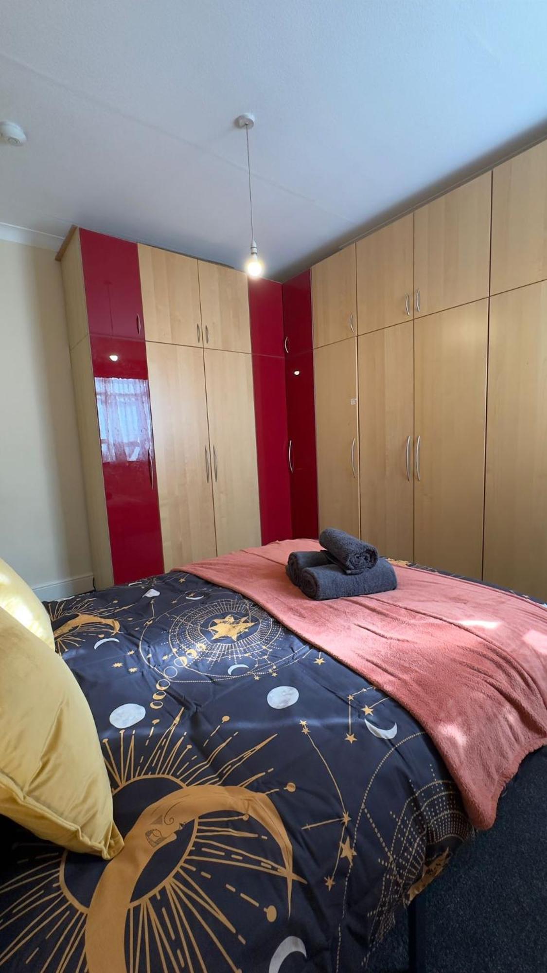 25 Minutes To Central London Rooms 35 Esterno foto