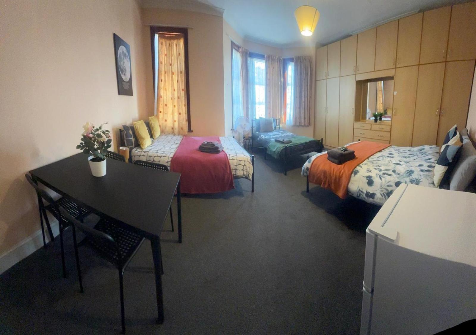 25 Minutes To Central London Rooms 35 Esterno foto